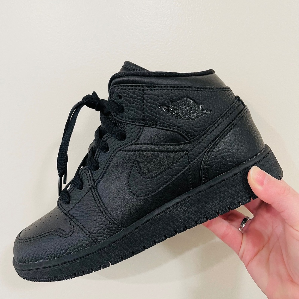 Air Jordan 1 youth